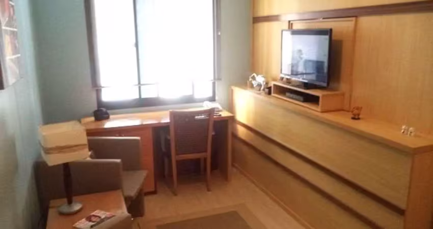 Flat com 1 quarto para alugar na Avenida Jamaris, 100, Moema, São Paulo