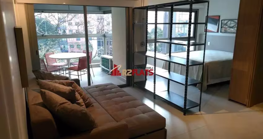 Flat com 1 quarto para alugar na Rua Oliveira Dias, 444, Jardins, São Paulo
