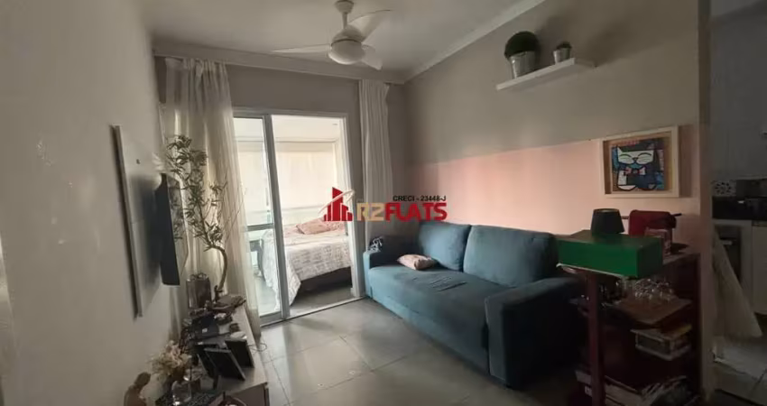 Flat com ótimo preço no bairro campo belo. confira!