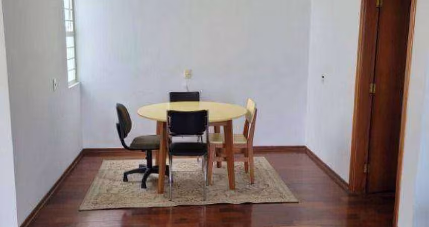 Casa com 2 dormitórios para alugar, 250 m² por R$ 4.800,00/mês - Vila Trujillo - Sorocaba/SP