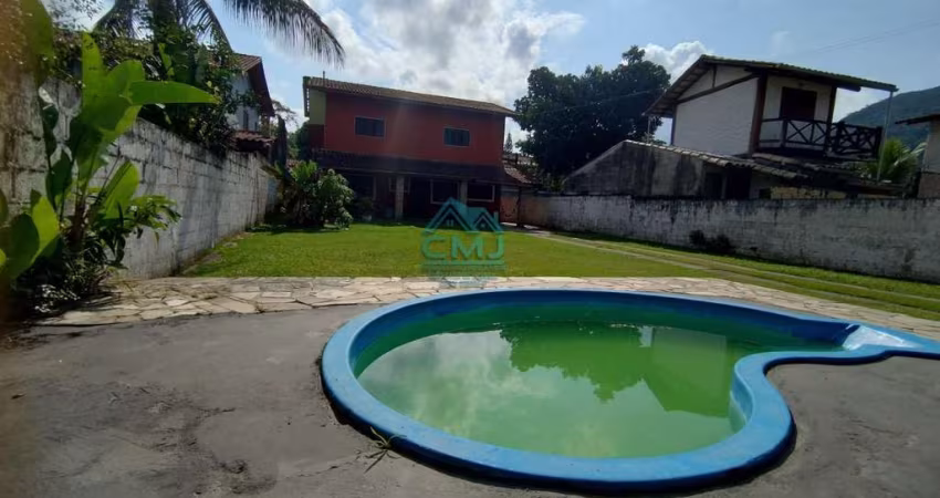 Sobrado para Venda em Ubatuba, Praia da Lagoinha, 4 dormitórios, 3 banheiros, 5 vagas