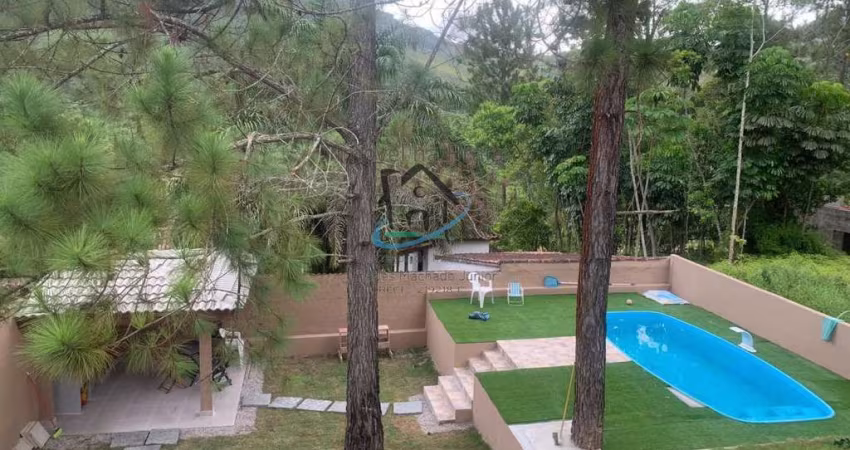 Casa para Venda em Caraguatatuba, Capricórnio II, 3 dormitórios, 1 suíte, 2 banheiros, 4 vagas