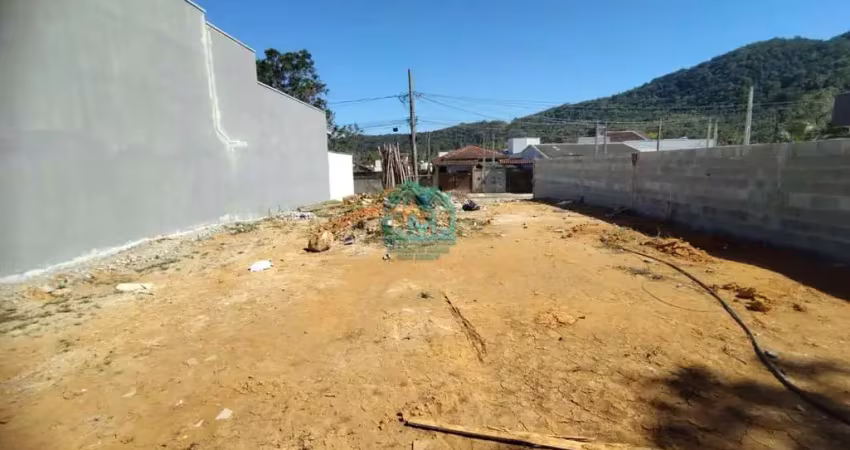 Terreno à venda na Rua Itália Baffi Magni, 1410, Massaguaçu, Caraguatatuba