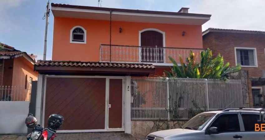 Casa para Venda em Atibaia, Atibaia Jardim, 4 dormitórios, 1 suíte, 2 banheiros, 8 vagas