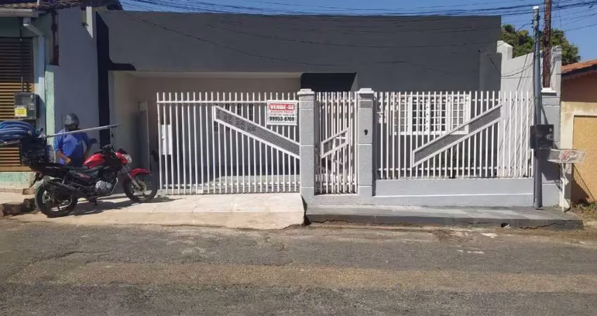 Casa com 3 quartos à venda na Avenida Professora Edna Maria de Albuquerque Affi, 858, Jardim Imperial, Cuiabá