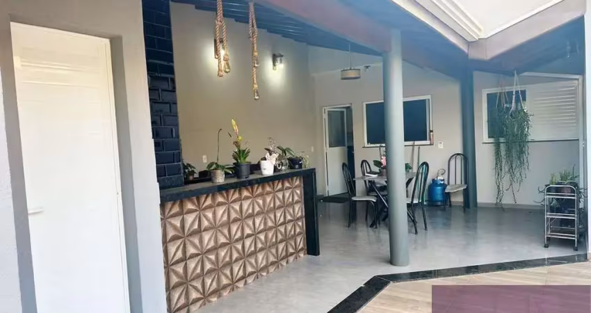Casa com 3 quartos à venda no Jardim Amanda I, Hortolândia 