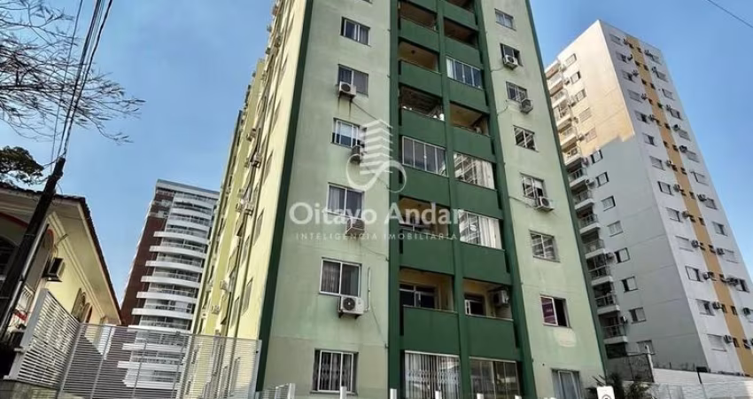 Apartamento à Venda com 3 quartos, 1 banheiro, 1 vaga e 67m² por R$ 400.000