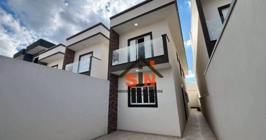 Sobrado com 3 dormitórios à venda, 114 m² por R$ 860.000,00 - Center Ville - Arujá/SP