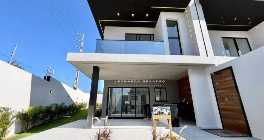 Casa com 4 dormitórios à venda, 158 m² por R$ 649.000 - Precabura - Eusébio/CE
