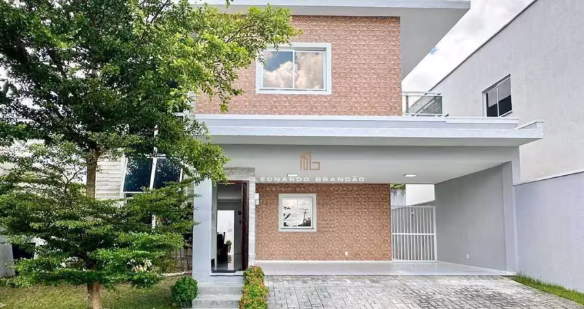 Casa duplex com 3 suítes e 4 vagas no condomínio jardins do lago.