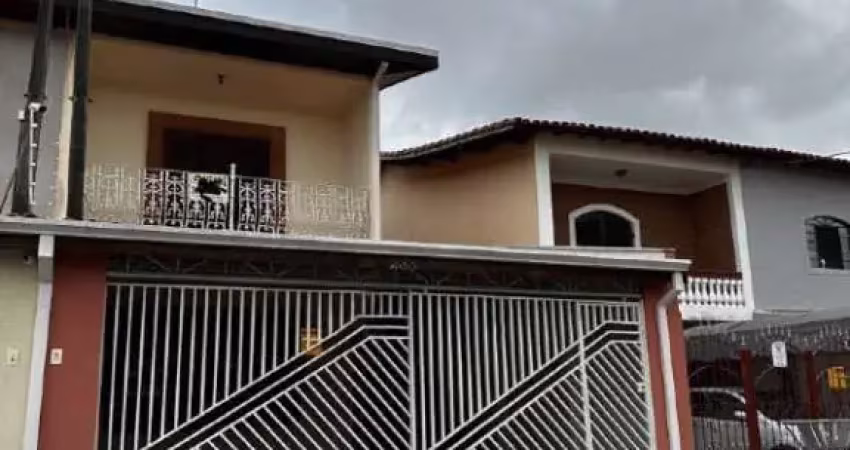 Reserva do Bosque Sobrado 3 dorms Suíte Região Nobre