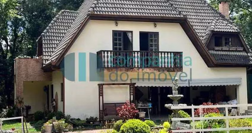 Casa com 4 quartos à venda na Rua Prodócimo Lago, 1242, Taboão, Curitiba