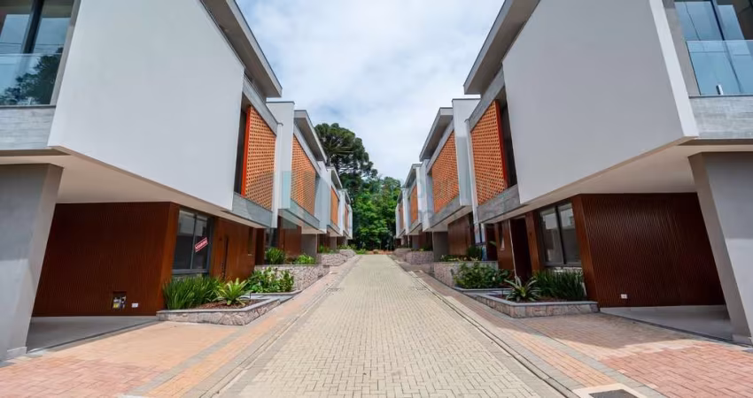 Casa à Venda, condomínio alto padrão 4 suítes