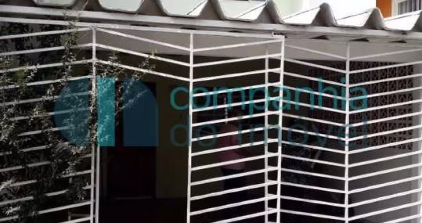 Sobrado em Condomínio à Venda no Bairro Alto