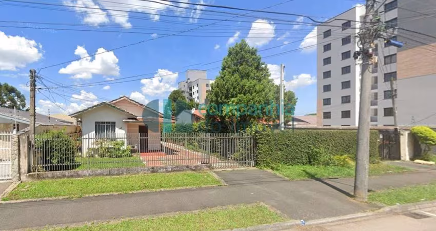 Terreno á venda com 480 m²,  no Hauer