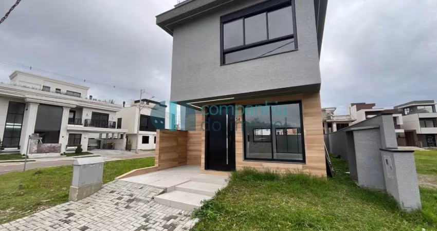 Excelente casa em condomínio clube  Santa Cândida