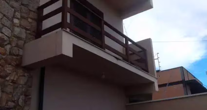 Casa com 4 dormitórios à venda, 270 m² por R$ 950.000,00 - Jardim Celani - Salto/SP