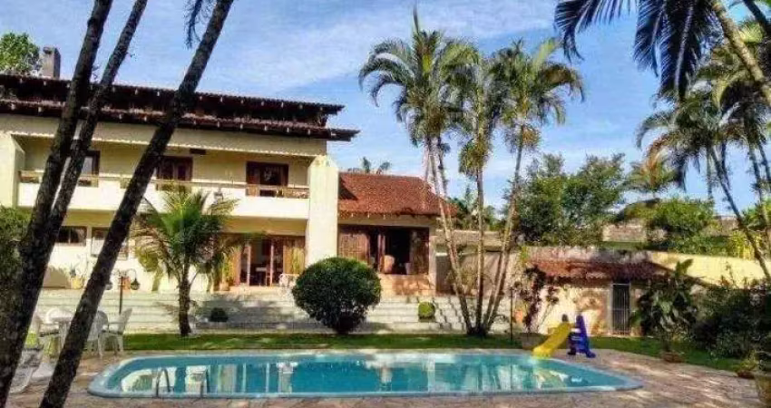 Casa com 5 quartos à venda na Rua Paulo Scholz, Bom Retiro, Joinville