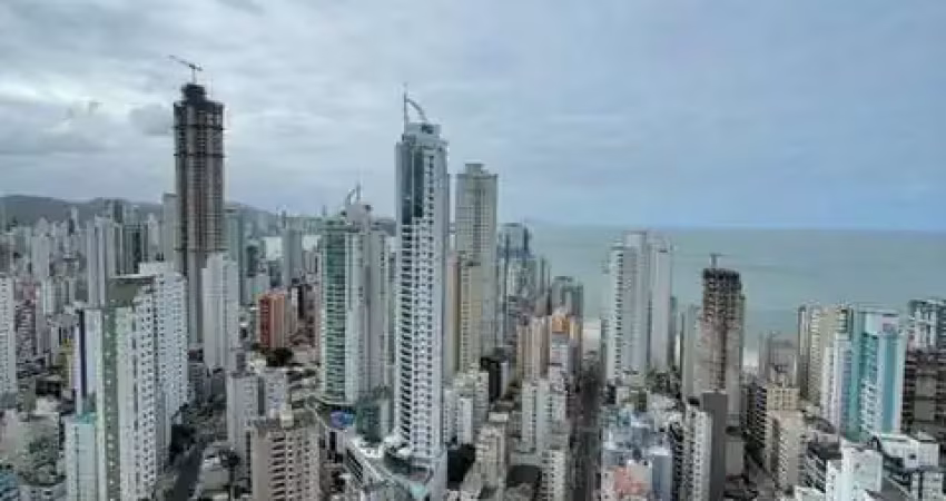 Cobertura com 4 quartos à venda na Rua 3700, 415, Centro, Balneário Camboriú