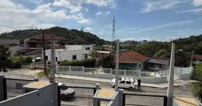 Casa com 2 quartos à venda na Rua das Hortências, 47, São Marcos, Joinville