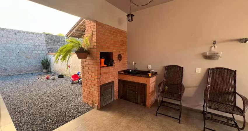 Casa com 3 quartos à venda na Rua Roberto Ponick, 398, Bom Retiro, Joinville