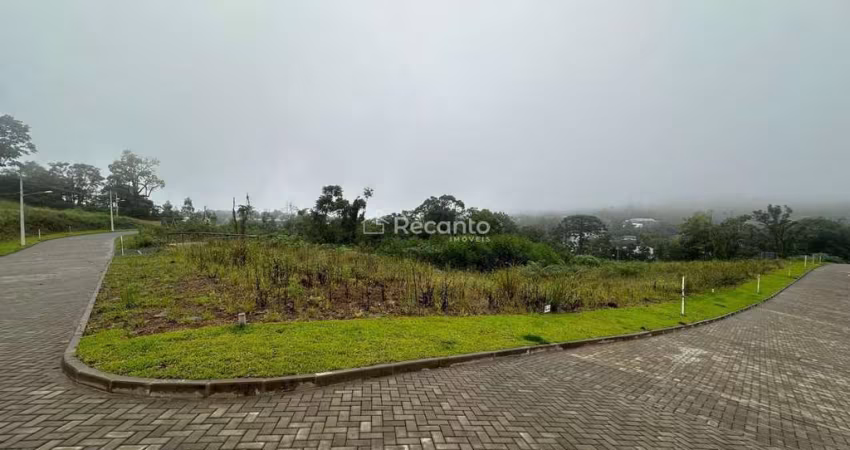 TERRENO COM 515,48M² A VENDA EM GRAMADO, Várzea Grande, Gramado - RS