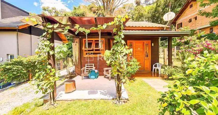 Casa com 2 quartos à venda na Av. Roma, 333, Mato Queimado, Gramado