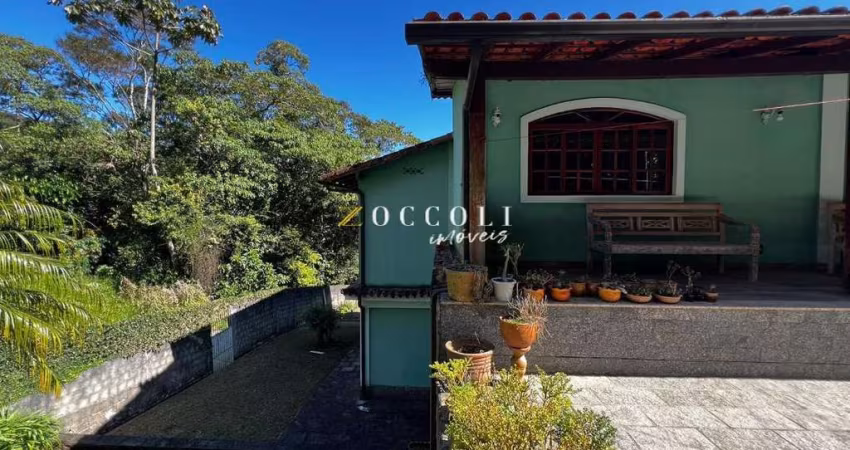 Casa no Comary para venda ou locação