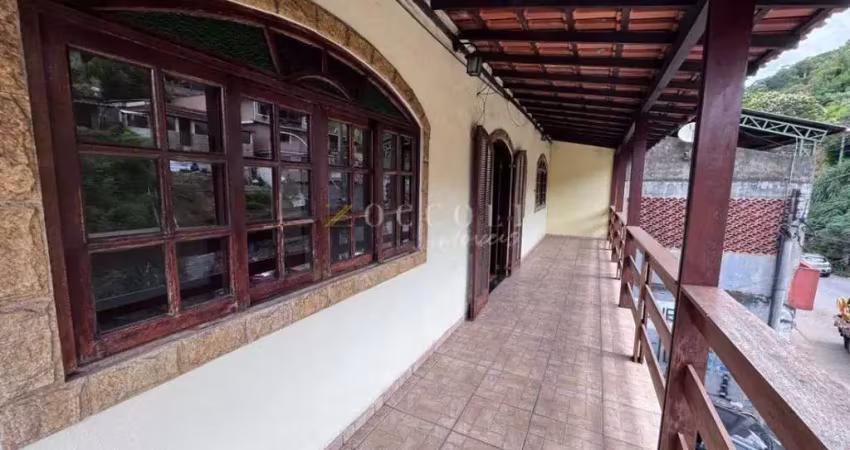 Casa para alugar em teresópolis, prata, com 3 quartos, 144m²