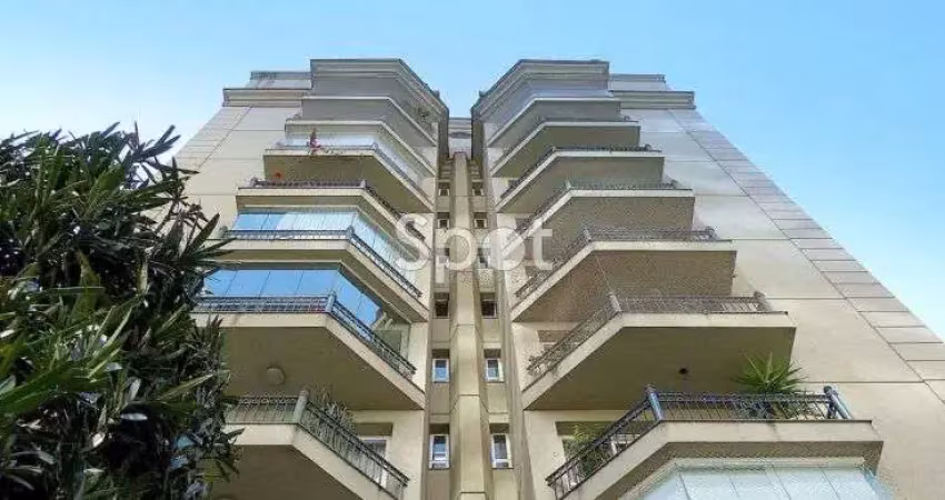 Prédio com bela arquitetura, em uma das melhores ruas do bairro!
