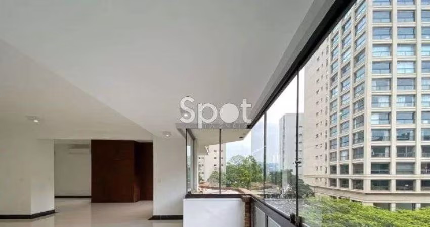 PRÓXIMO AO CLUBE PINHEIROS- VAGO- DISPONÍVEL!