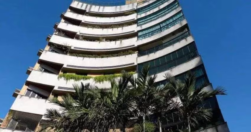 A PASSOS DA PRAÇA! ALTAMENTE ESPECIALIZADA EM APARTAMENTOS NA PRAÇA DO REAL PARQUE