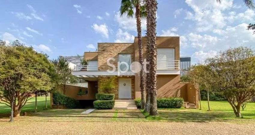 CASA DE ALTO PADRÃO EM CONDOMINIO FECHADO