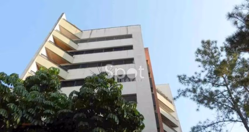 APARTAMENTO GARDEN COM 220M² ÚTEIS TOTALMENTE REFORMADO!
