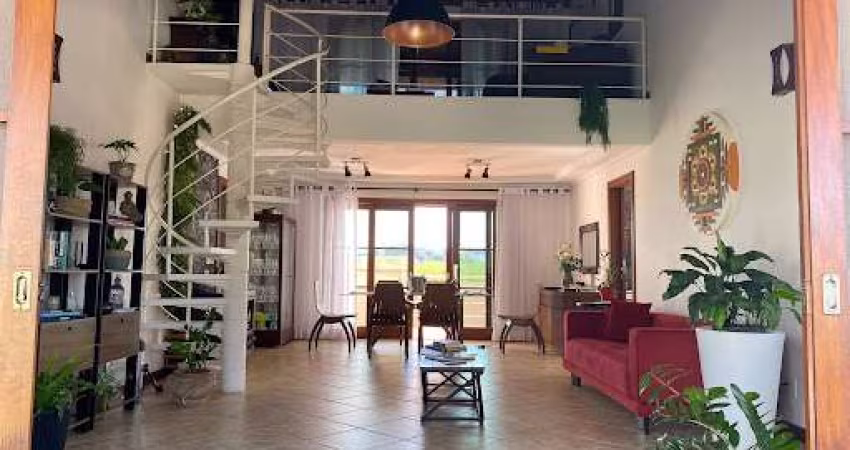 Casa com 3 dormitórios à venda, 225 m² por R$ 2.200.000,00 - Praia do Siqueira - Cabo Frio/RJ