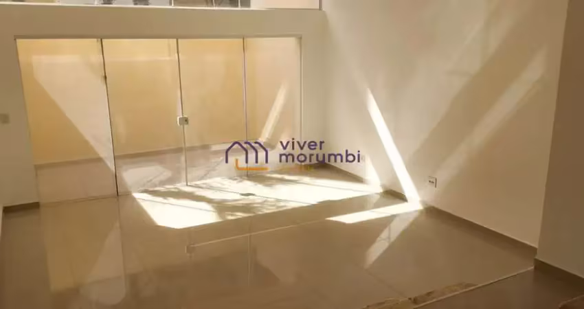 Casa com 3 quartos para alugar na Rua Itapacurai, --, Panamby, São Paulo
