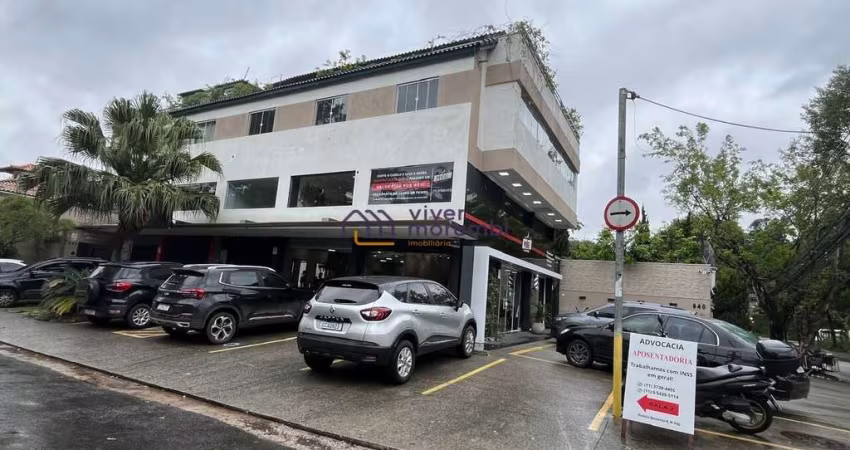Prédio Comercial 5 lojas e 7 escritórios - Com Renda de R$ 30 mil por mes!