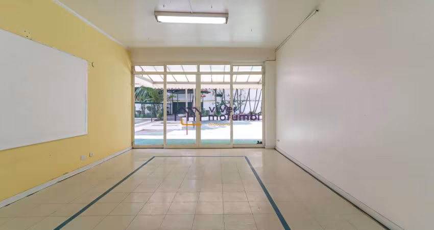 Casa comercial com 343m² em avenida de grande circulação.