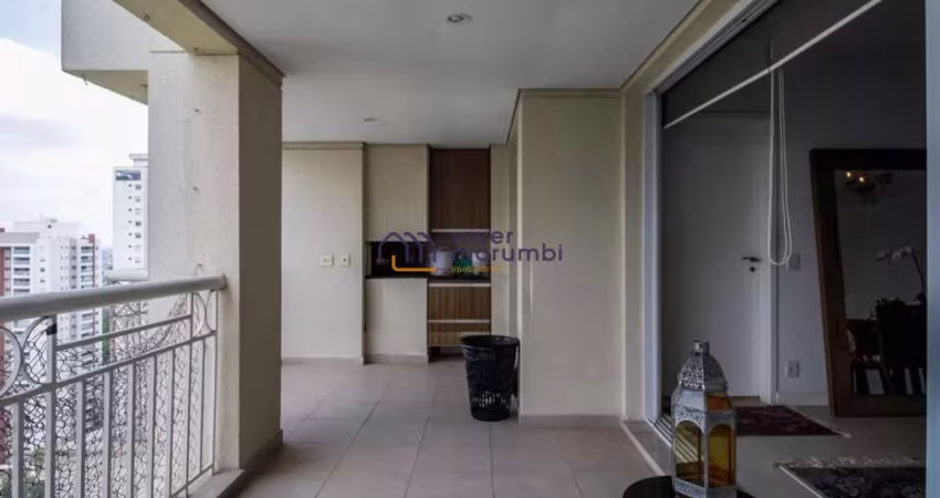 Apartamento mobiliado em andar alto!