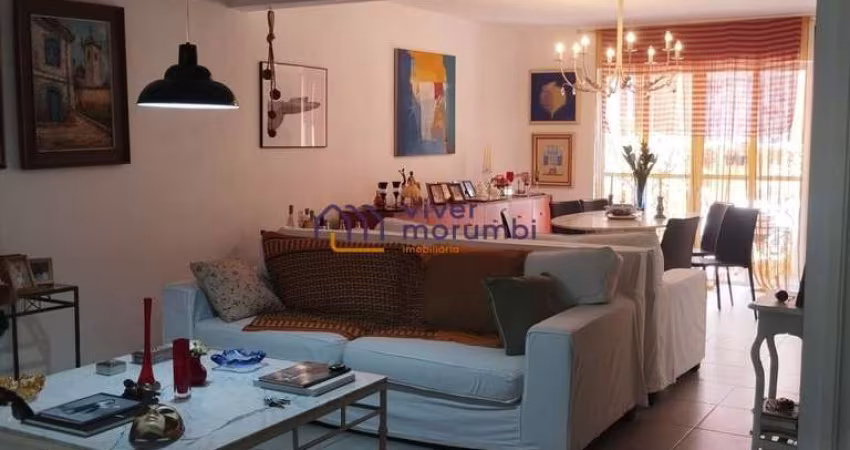 Sobrado com 3 Quartos 1 Suite e 2 banheiros à Venda