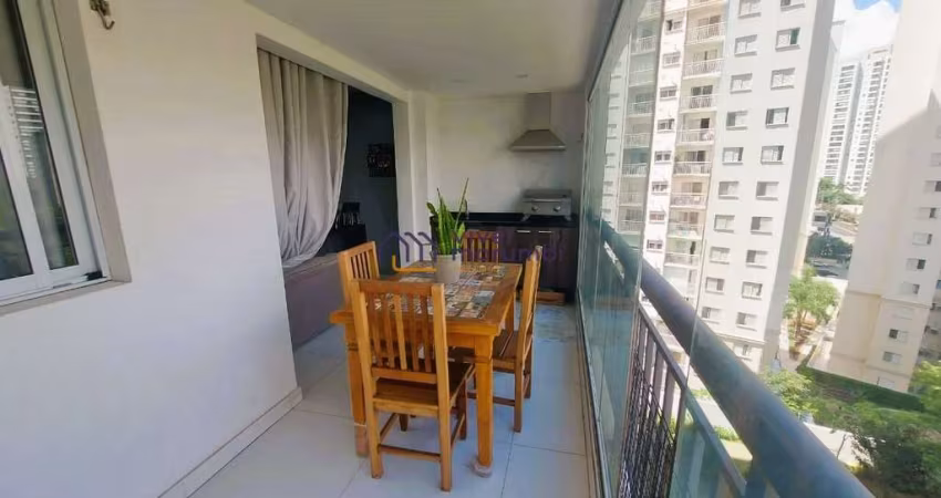 Impecável em edifício procurado na Vila Andrade