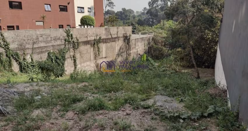 Amplo Terreno residêncial/comercial