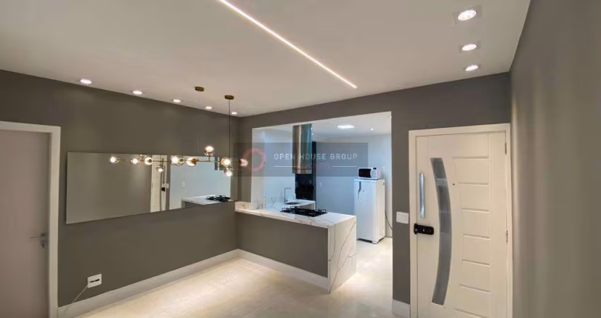 Open House vende Apartamento em Copacabana quadra da praia 3 quartos vista lateral mar