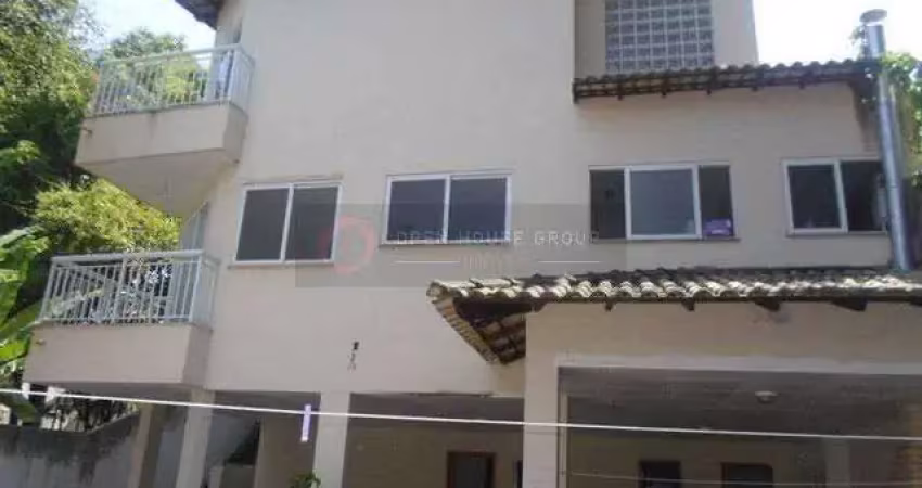 Casa à Venda em Maceió