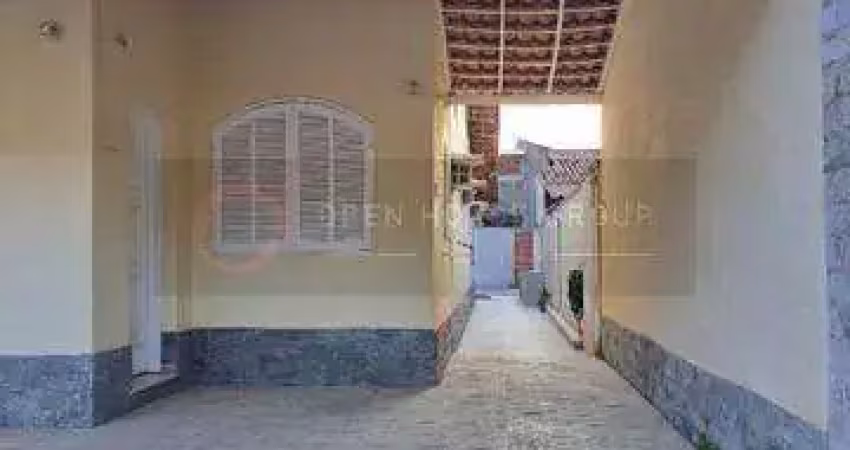 Casa com 3 quartos à venda na Rua Edgard German, São Francisco, Niterói