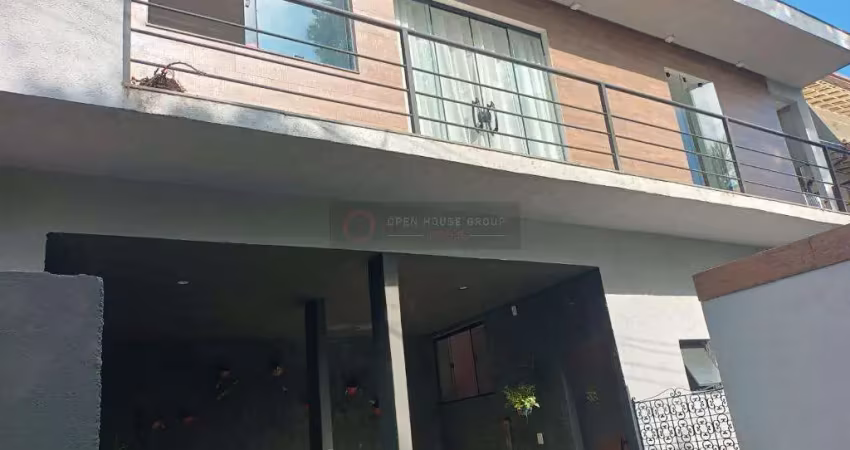 Open house vende casa no village de itaipu com 3 suites