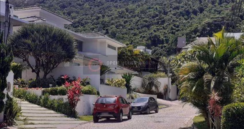 Open House vende terreno em condomínio Aruã   Charitas