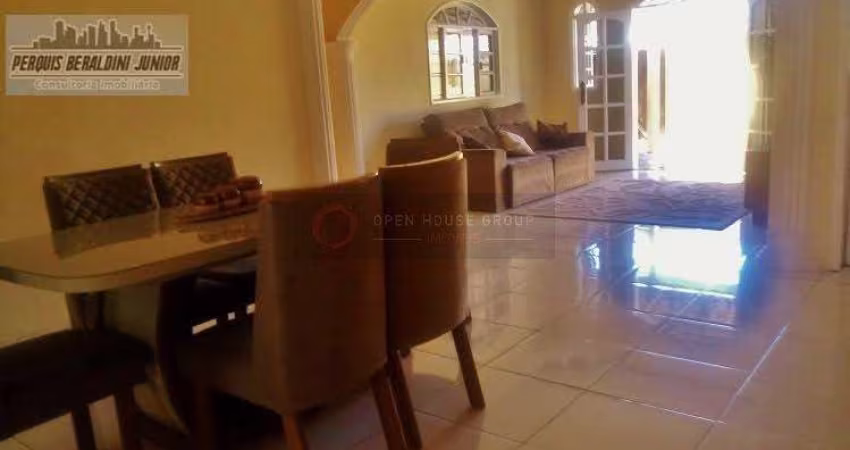 Casa à Venda em Mutuá
