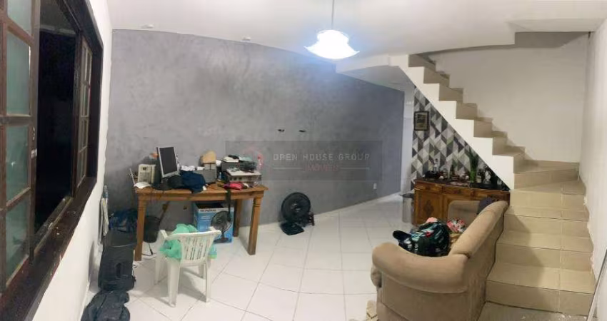 LInda casa duplex em condominio no Rocha