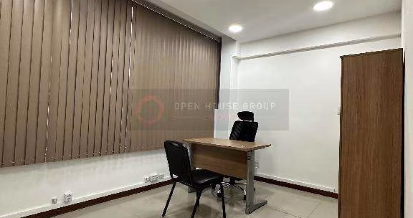 Open House Imóveis vende - Três Salas amplas e uma recepção!! Baixou